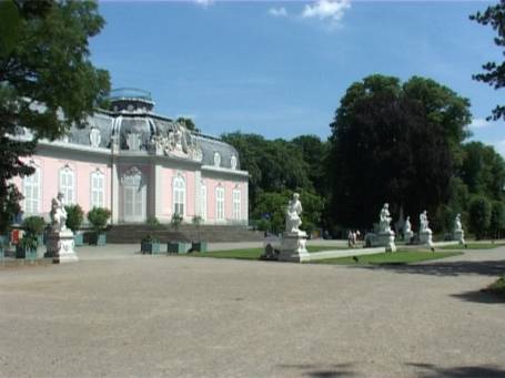 Düsseldorf : Schloss Benrath, Rückseite Corps de Logis 